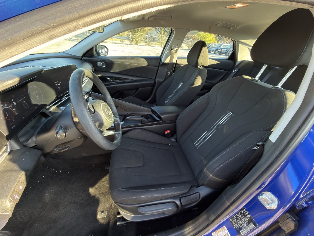 Used 2024 Hyundai Elantra SEL FWD image 8