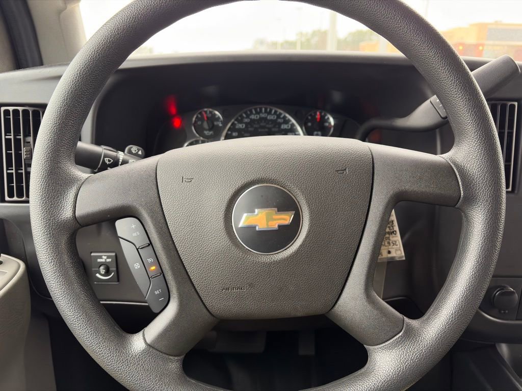 Used 2024 Chevrolet Express 3500 LT w/ LT Preferred Equipment Group image 17