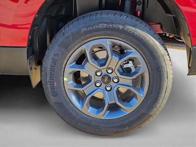 New 2026 Ford Maverick XLT w/ XLT Luxury Package FWD image 10