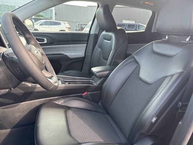 Used 2022 Jeep Compass Latitude AWD/4WD image 15