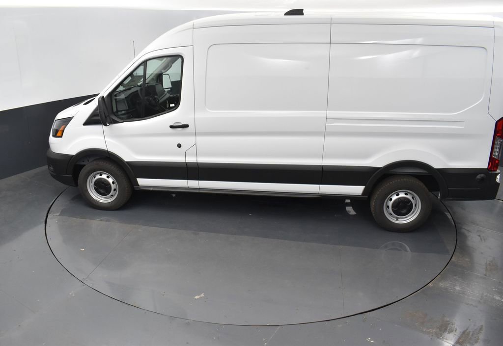 New 2026 Ford Transit 250 148 Medium Roof image 25