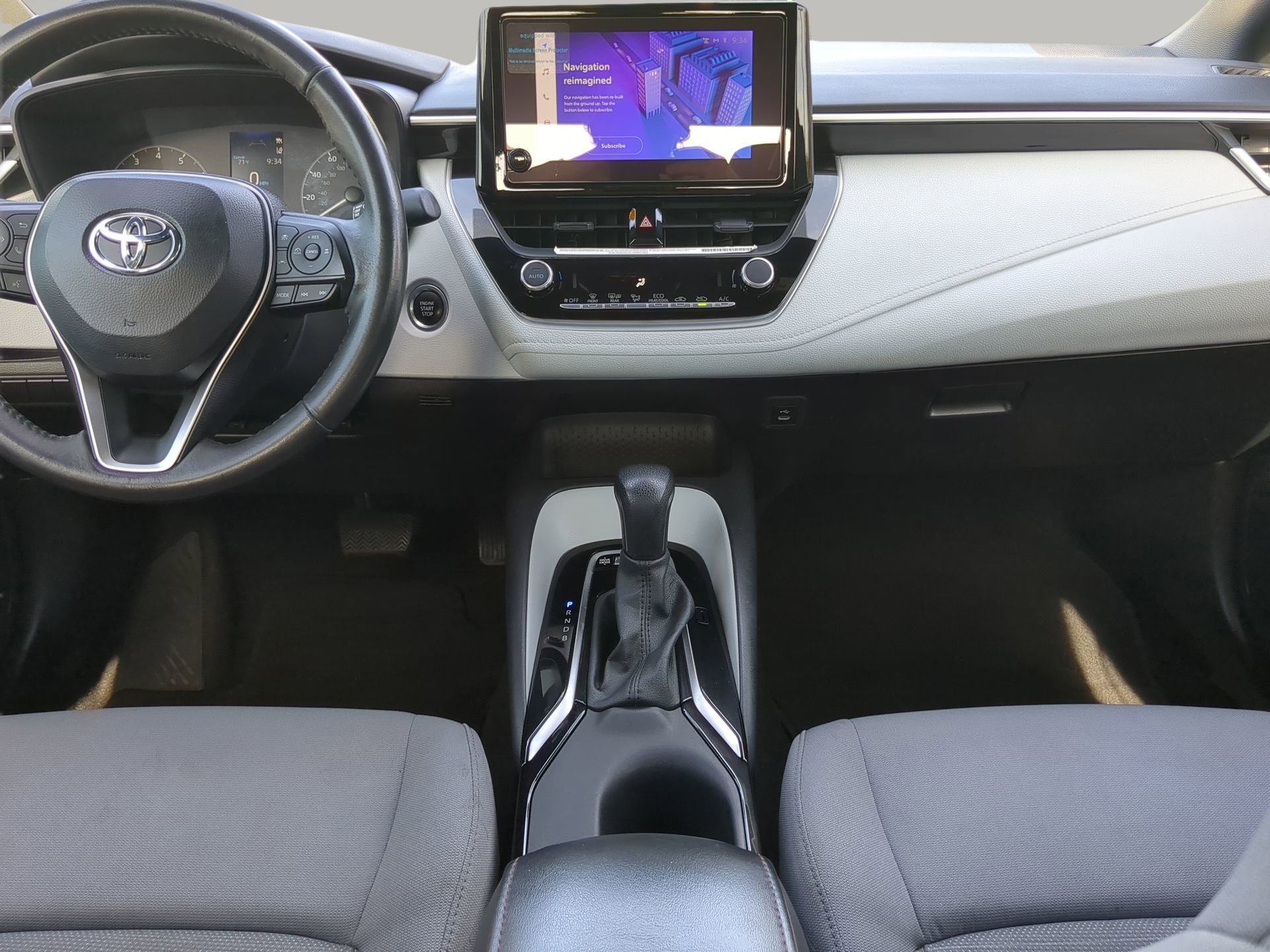 Used 2024 Toyota Corolla SE FWD image 16