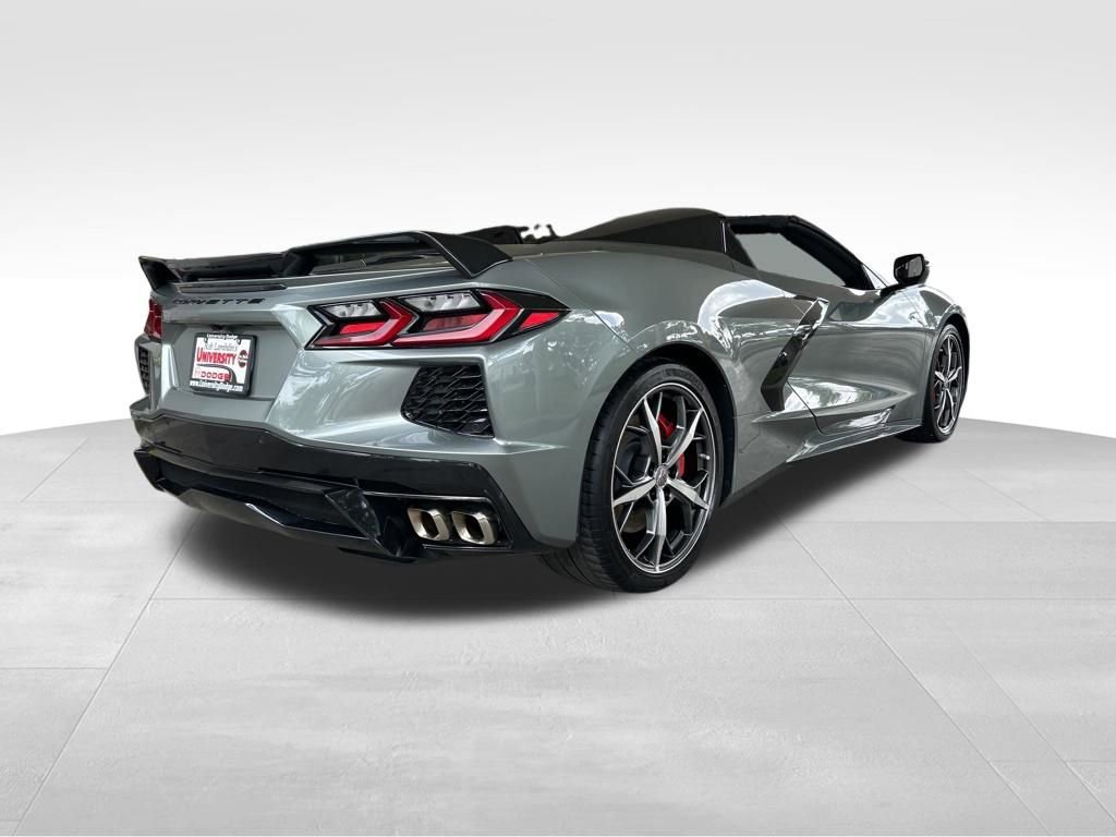 Used 2022 Chevrolet Corvette Stingray Premium Conv w/ Z51 Performance Package RWD image 5