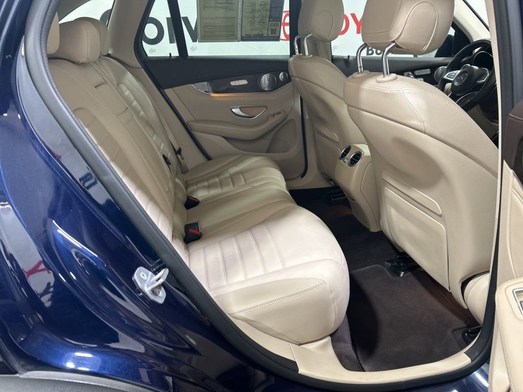 Used 2019 Mercedes-Benz GLC 43 AMG 4MATIC image 16