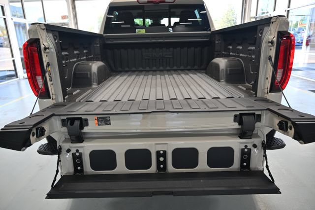 New 2026 GMC Sierra 1500 Denali AWD/4WD image 9