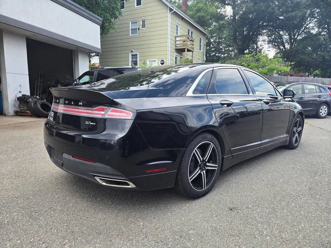 Used 2016 Lincoln MKZ AWD w/ Equipment Group 300A Reserve image 30