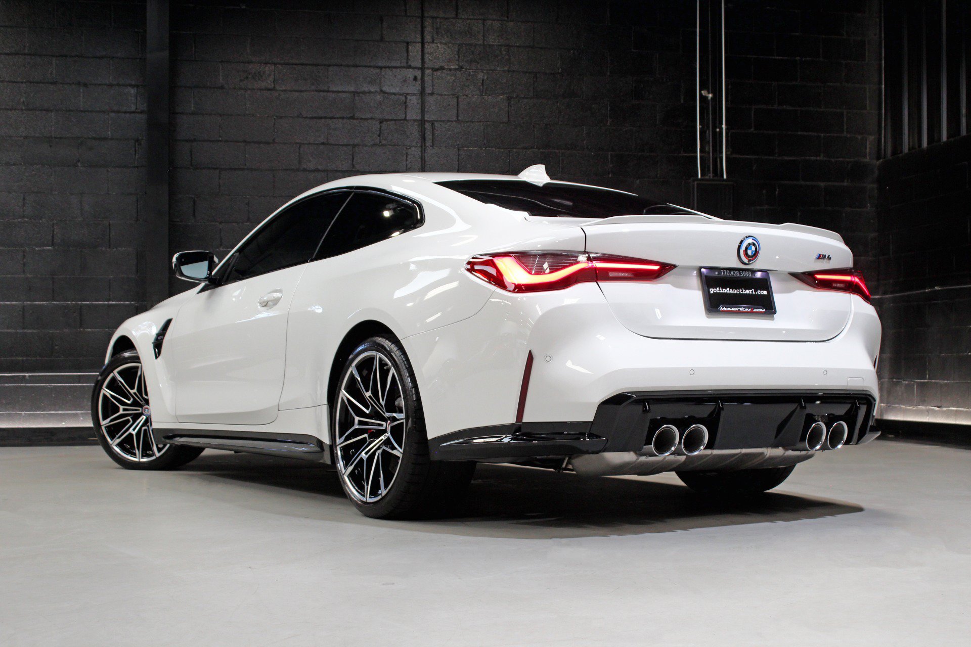 Used 2023 BMW M4 Coupe RWD image 15