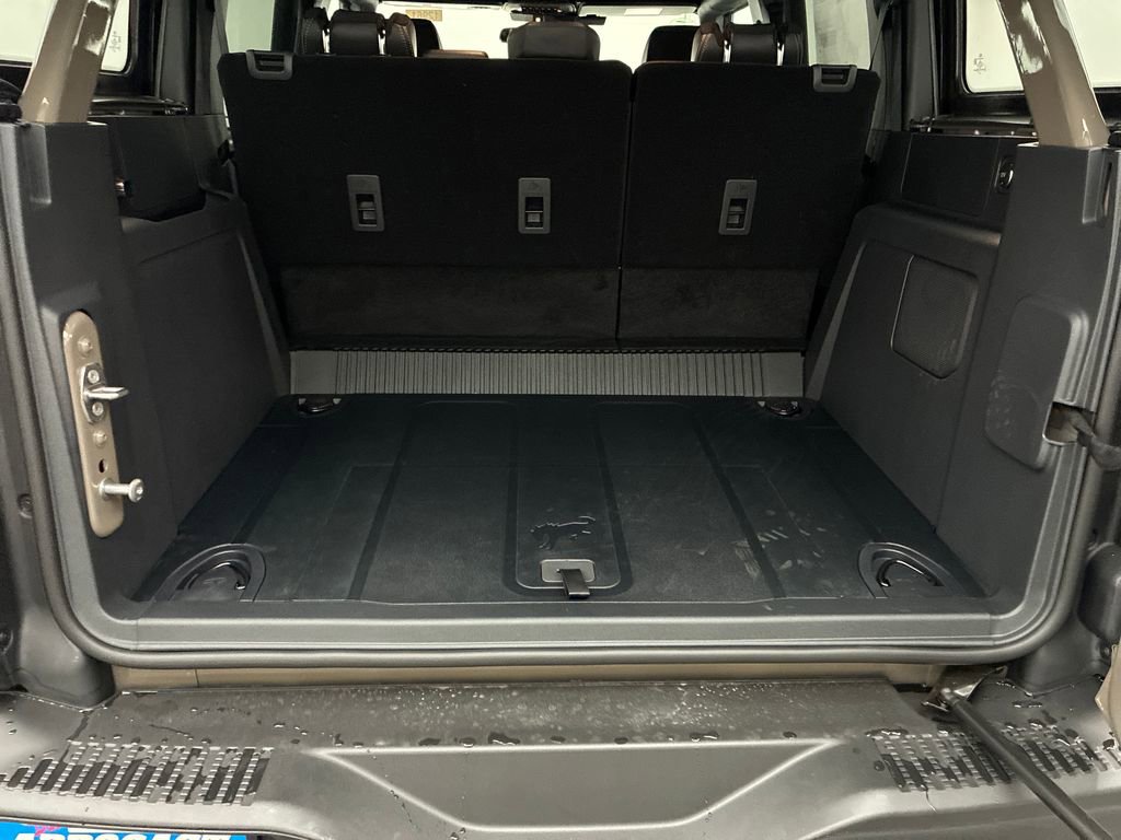 New 2025 Ford Bronco Badlands image 9