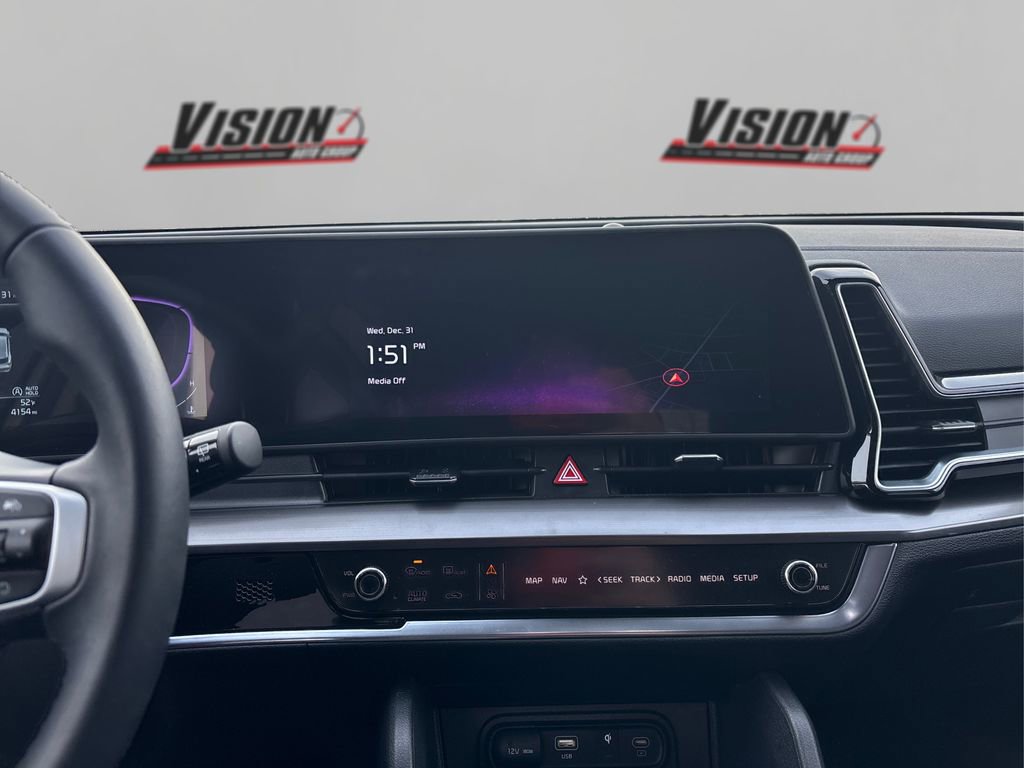 Used 2025 Kia Sportage EX w/ Premium Package image 19