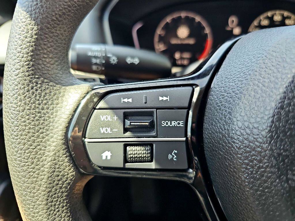 Used 2025 Honda Civic LX image 25