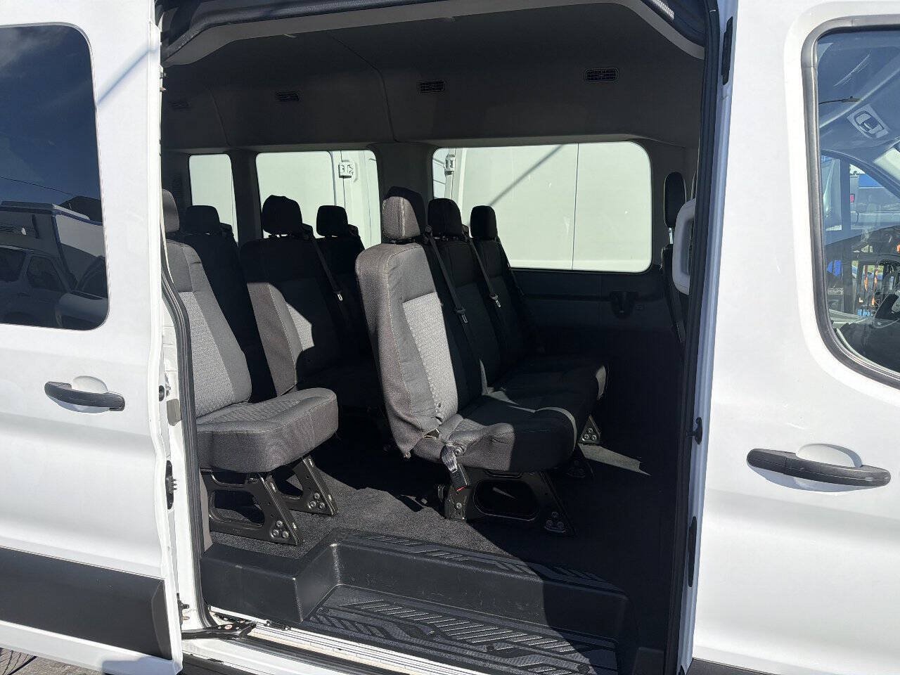 Used 2020 Ford Transit 350 XL RWD image 19