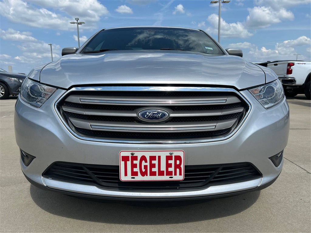 Used 2018 Ford Taurus SEL image 20