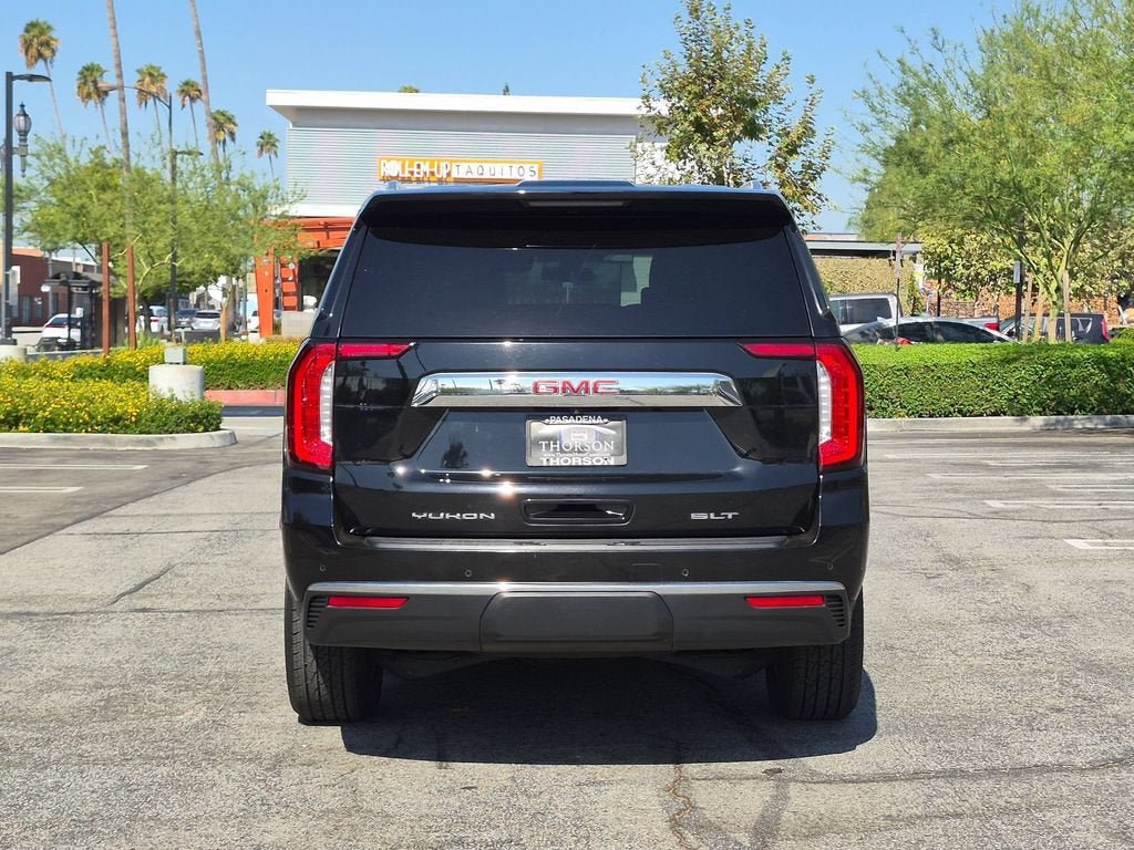 Used 2021 GMC Yukon XL SLT w/ Rear Media and Nav Package AWD/4WD image 5