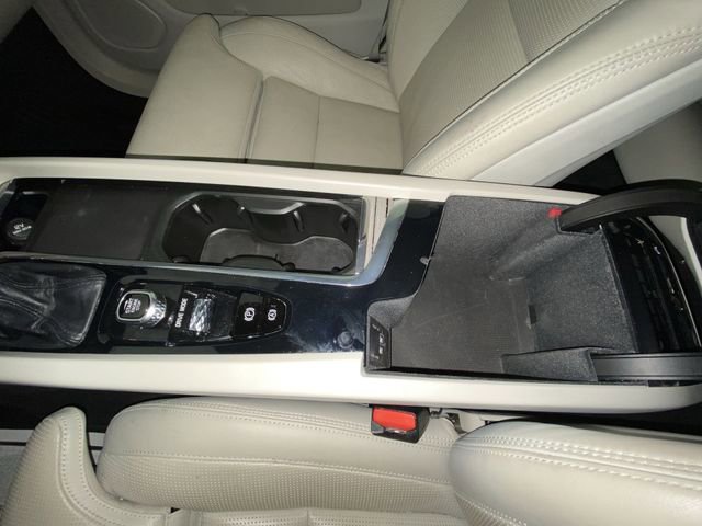 Used 2021 Volvo XC60 T5 Inscription w/ Advanced Package image 21