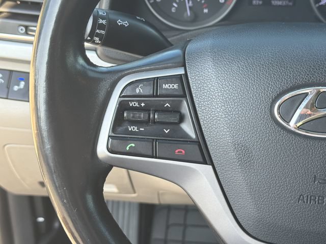 Used 2017 Hyundai Elantra Value Edition FWD image 26