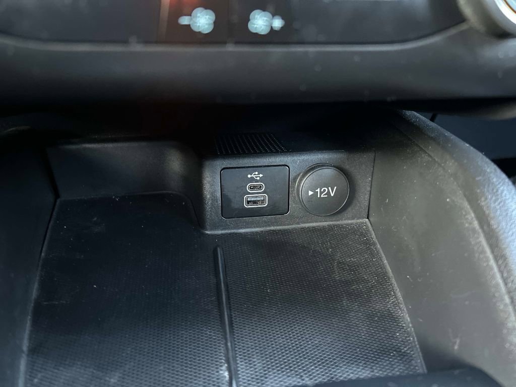 Used 2025 Ford Escape Active image 31