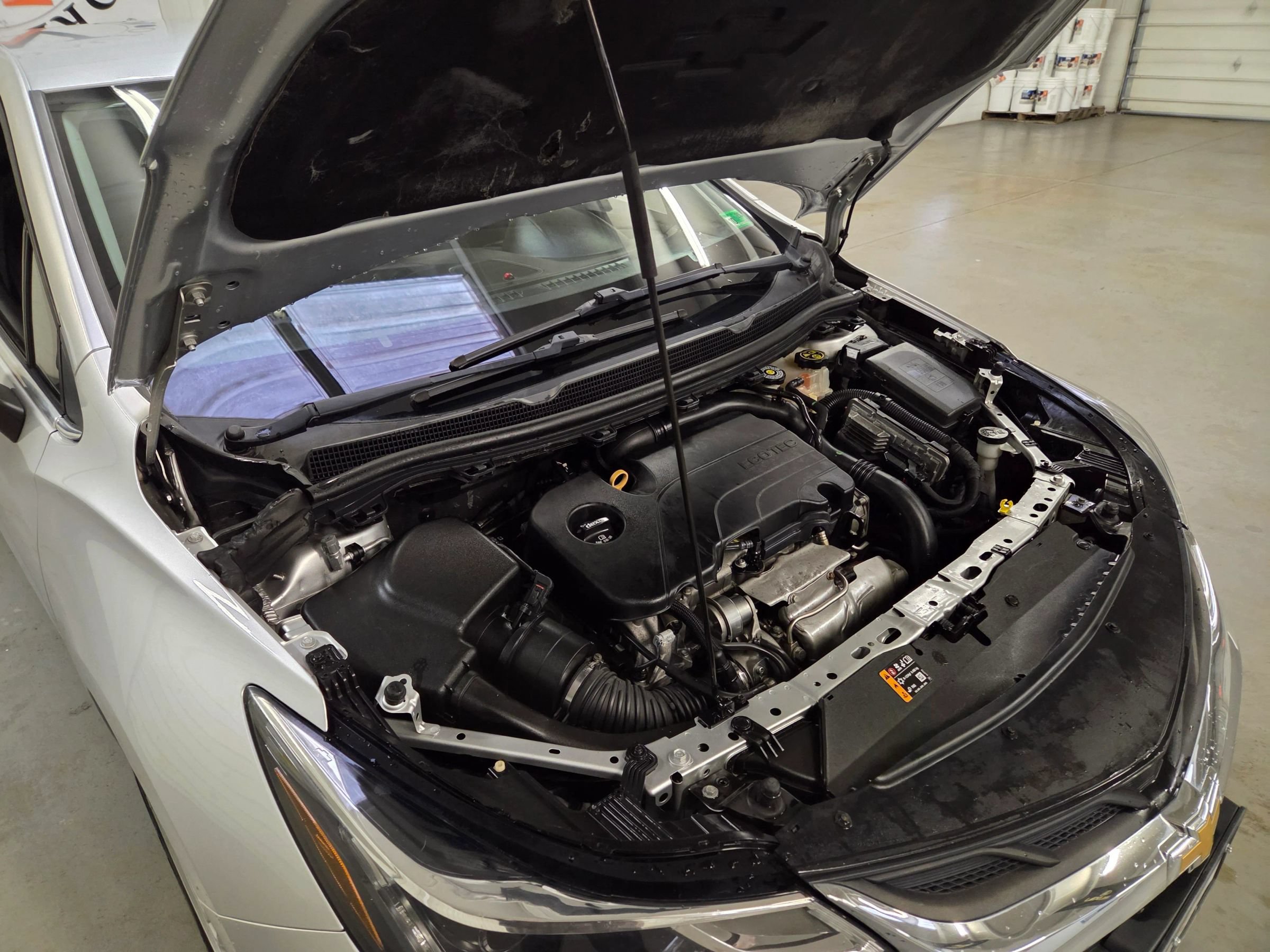 Used 2019 Chevrolet Cruze LT w/ Convenience Package FWD image 40