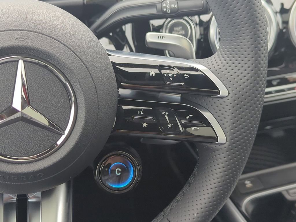 Used 2024 Mercedes-Benz GLA 35 AMG 4MATIC image 20