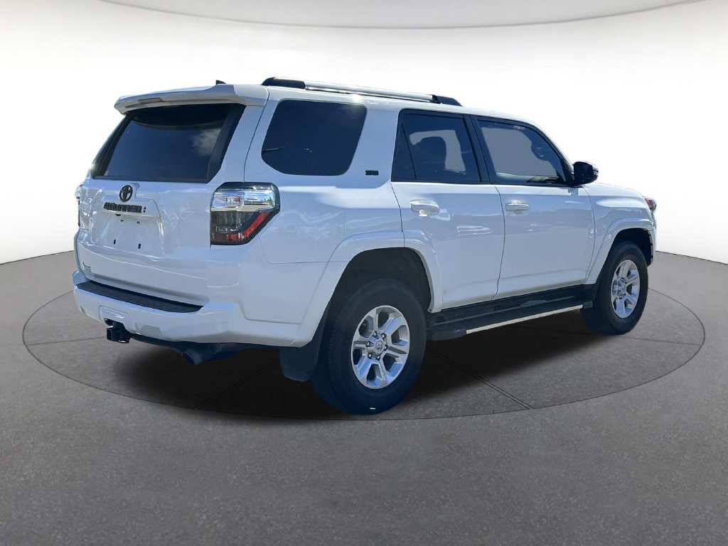 Used 2023 Toyota 4Runner SR5 Premium w/ Moonroof Package AWD/4WD image 6