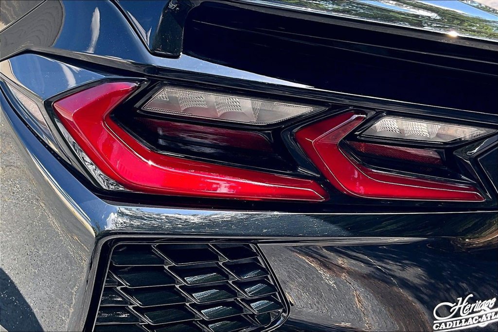Used 2023 Chevrolet Corvette Stingray Preferred Conv w/ Stealth Interior Trim Package RWD image 21