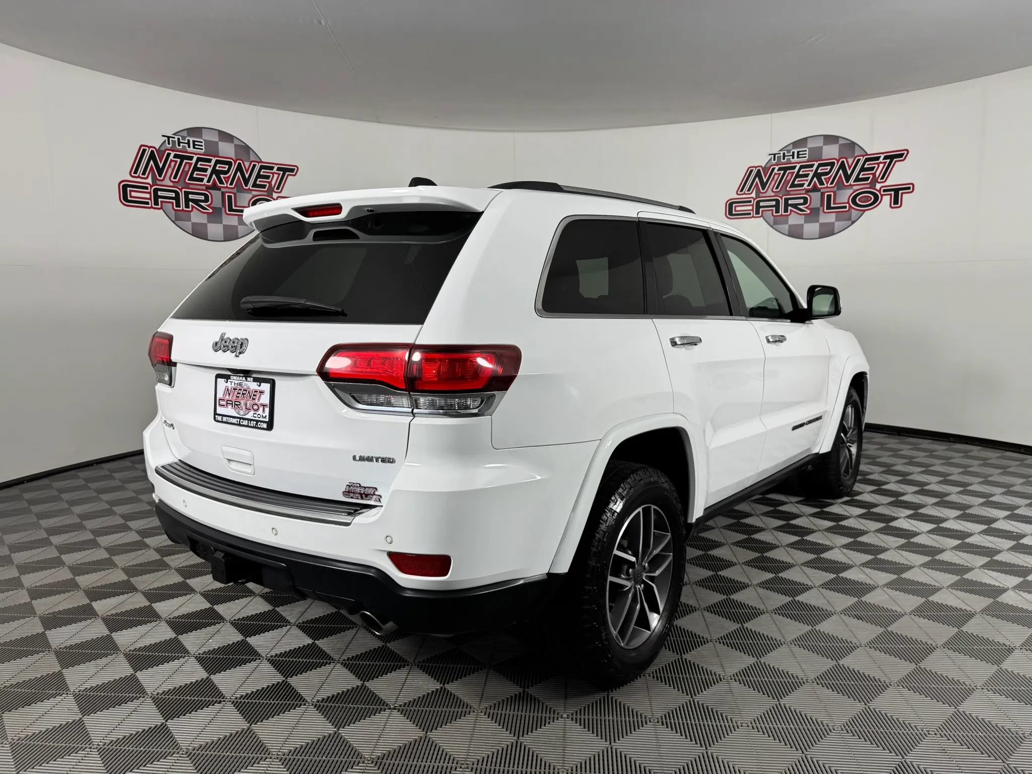 Used 2021 Jeep Grand Cherokee Limited w/ Trailer Tow Group IV AWD/4WD image 7