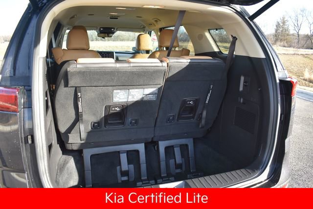 Certified 2024 Kia Carnival EX image 17