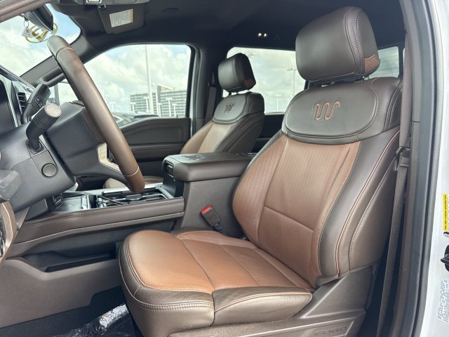 Used 2025 Ford F250 King Ranch w/ Chrome Package AWD/4WD image 11