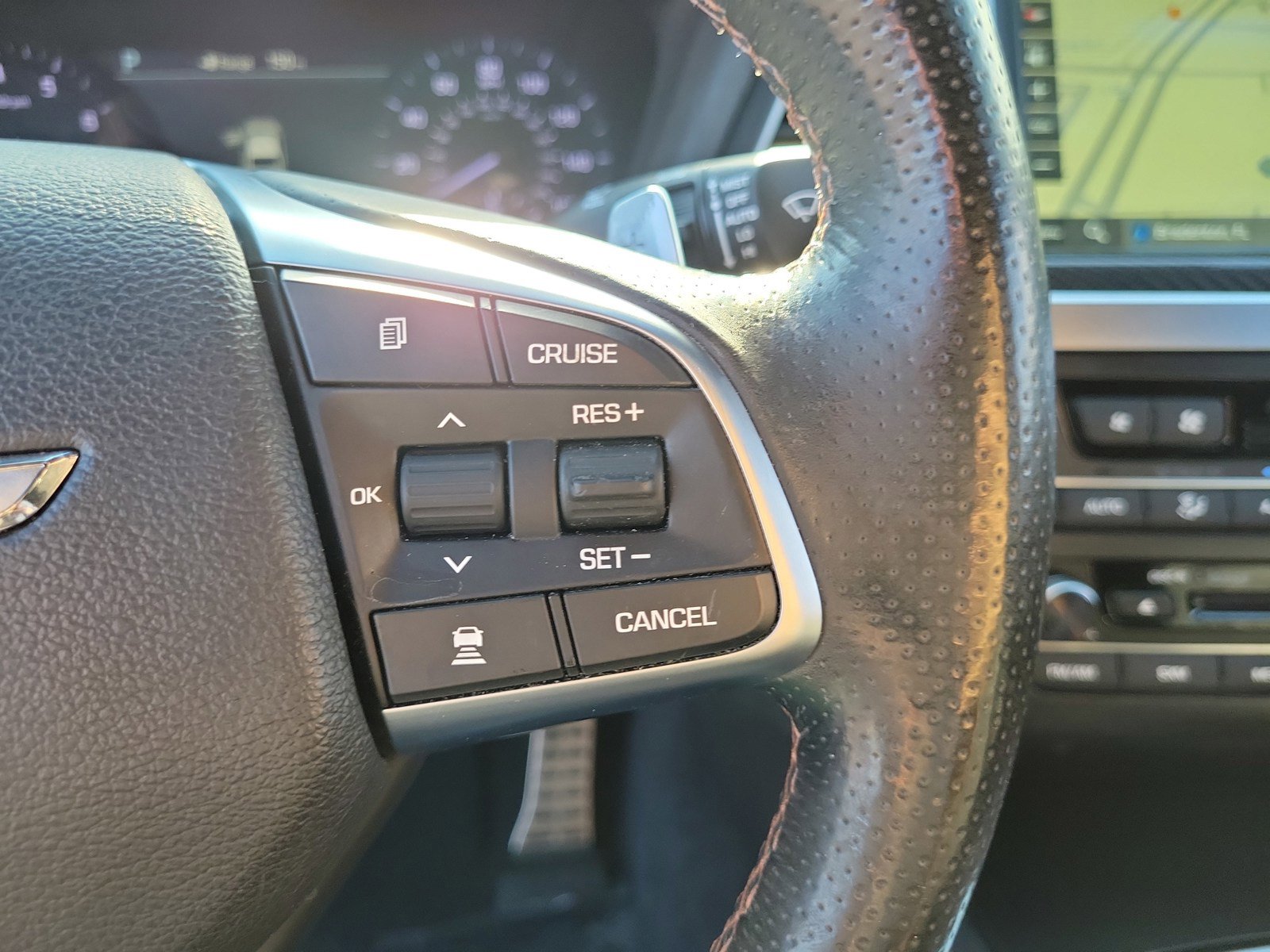 Used 2019 Genesis G80 3.3T Sport image 19