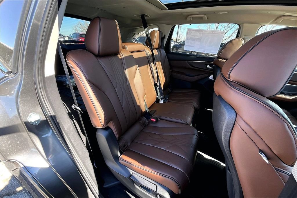 New 2026 Acura MDX w/ Advance Package AWD/4WD image 8