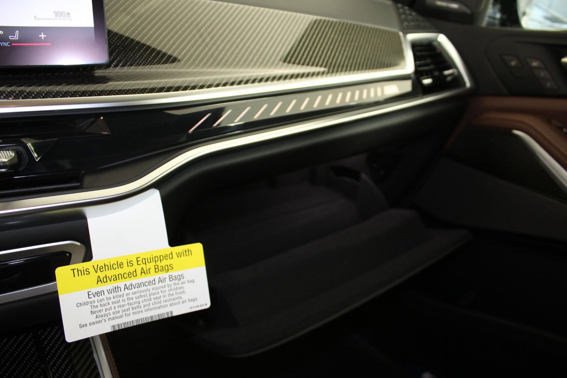 New 2026 BMW X5 M60i w/ Climate Comfort Package AWD/4WD image 28