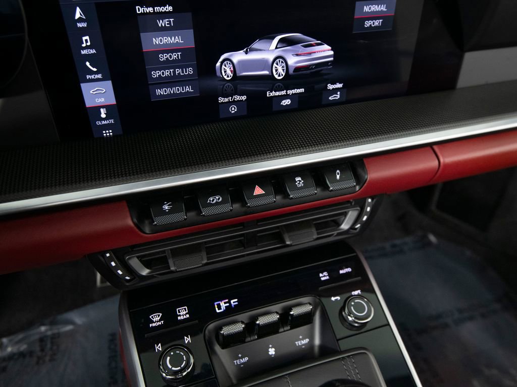 Certified 2021 Porsche 911 Targa 4S image 28