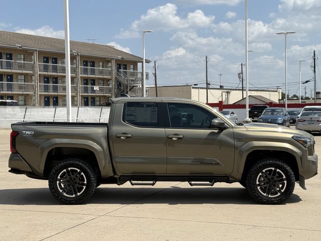 New 2026 Toyota Tacoma TRD Sport AWD/4WD image 3