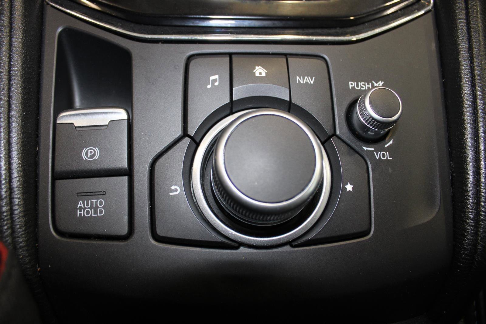 Used 2020 MAZDA CX-5 Touring image 23