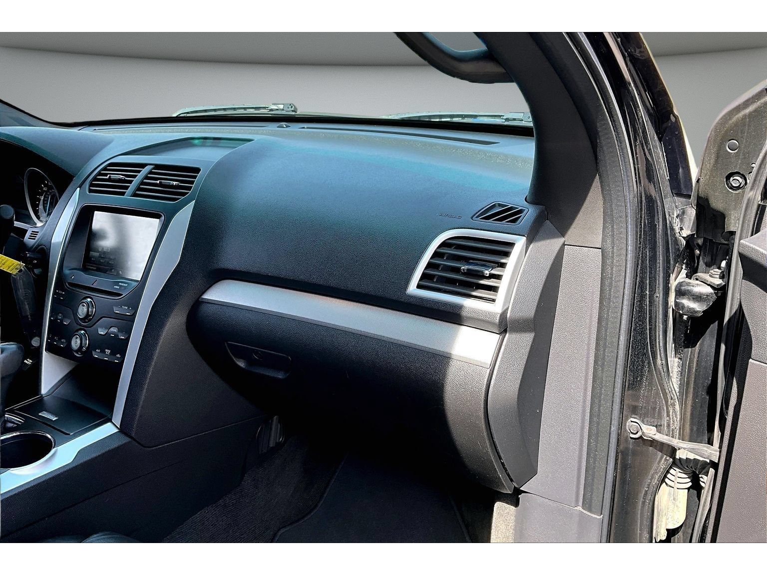 Used 2012 Ford Explorer XLT AWD/4WD image 50
