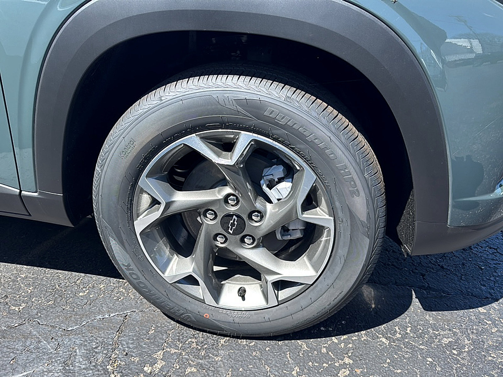New 2026 Chevrolet Trax LT w/ Driver Confidence Package FWD image 4