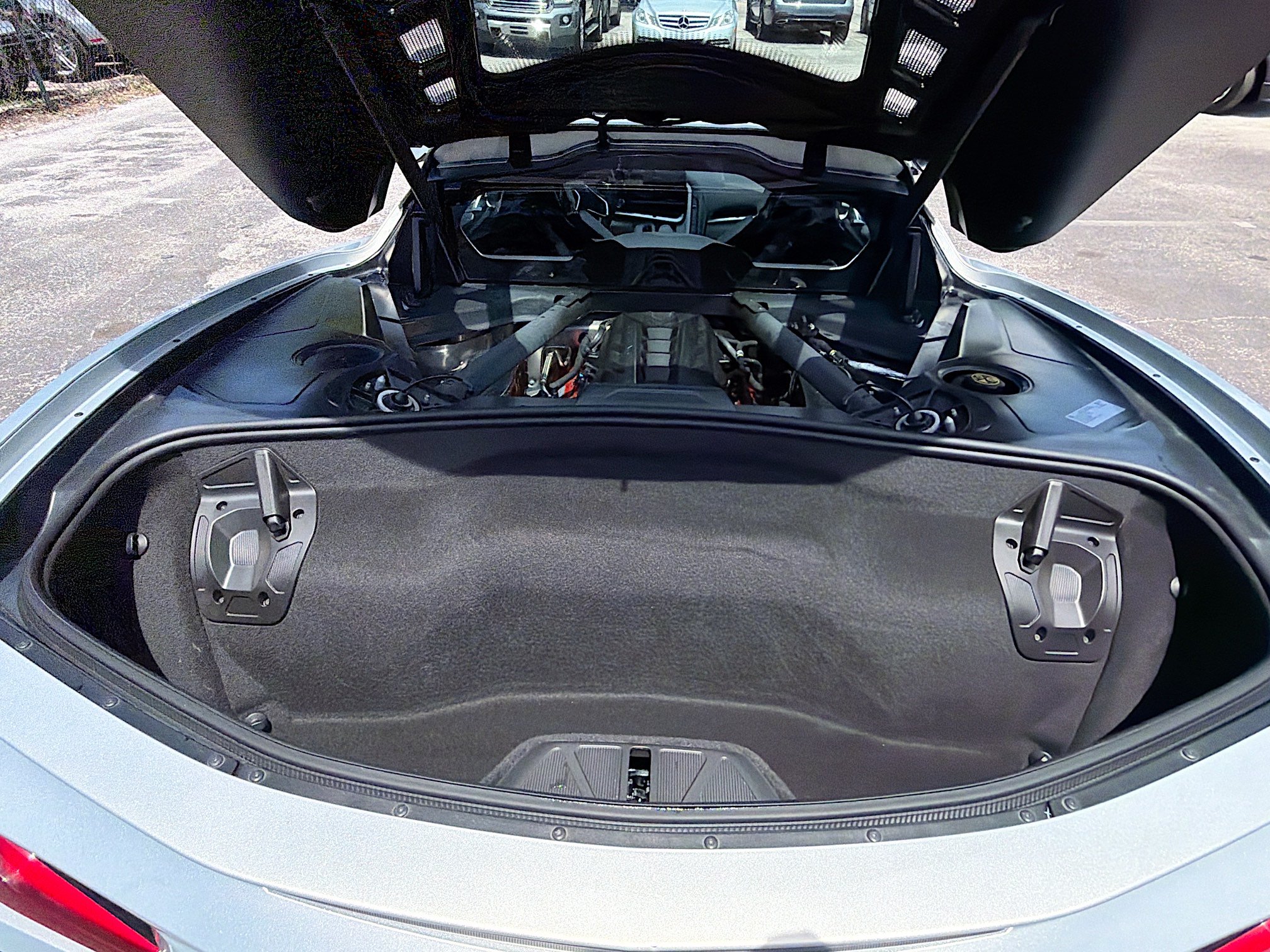 Used 2023 Chevrolet Corvette Stingray Premium Cpe w/ LPO, Roadside Safety Package RWD image 11