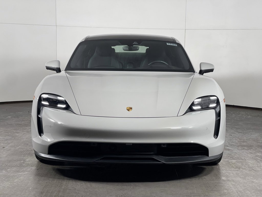 Used 2024 Porsche Taycan 4S image 9