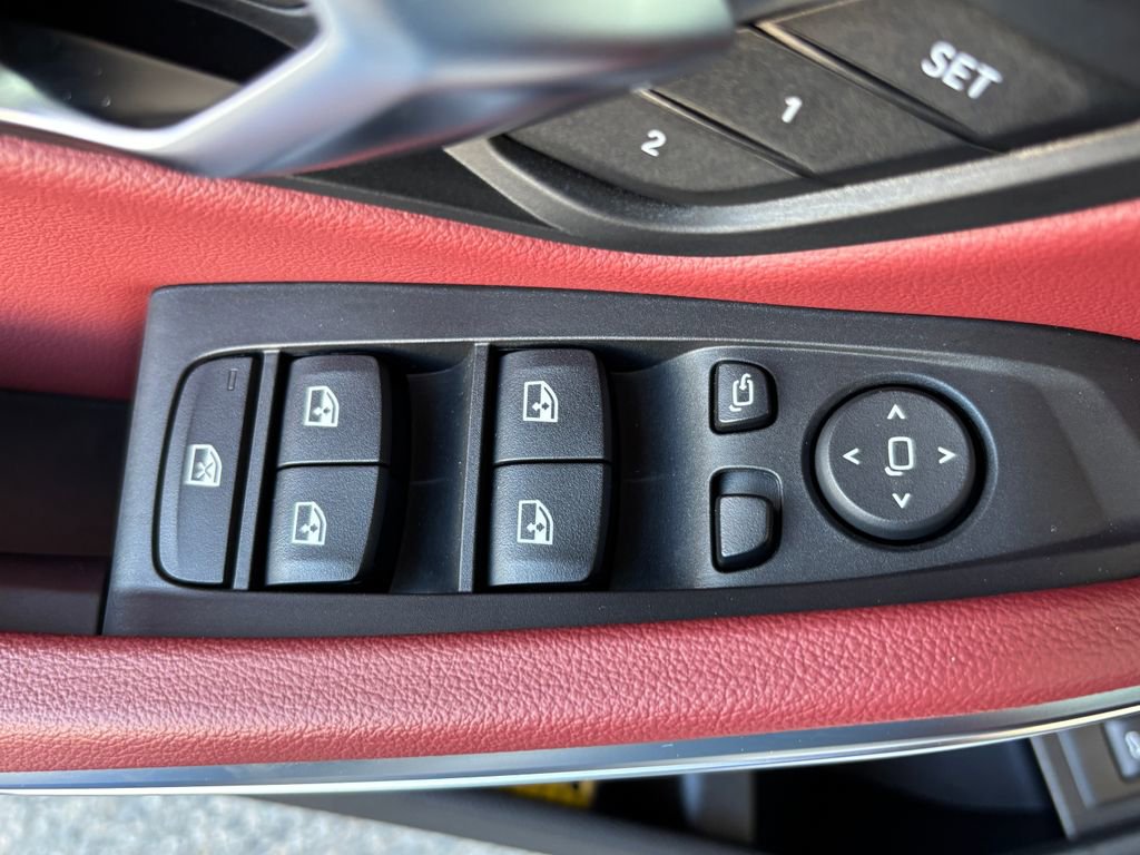 Used 2023 BMW 330i Sedan w/ Convenience Package image 28