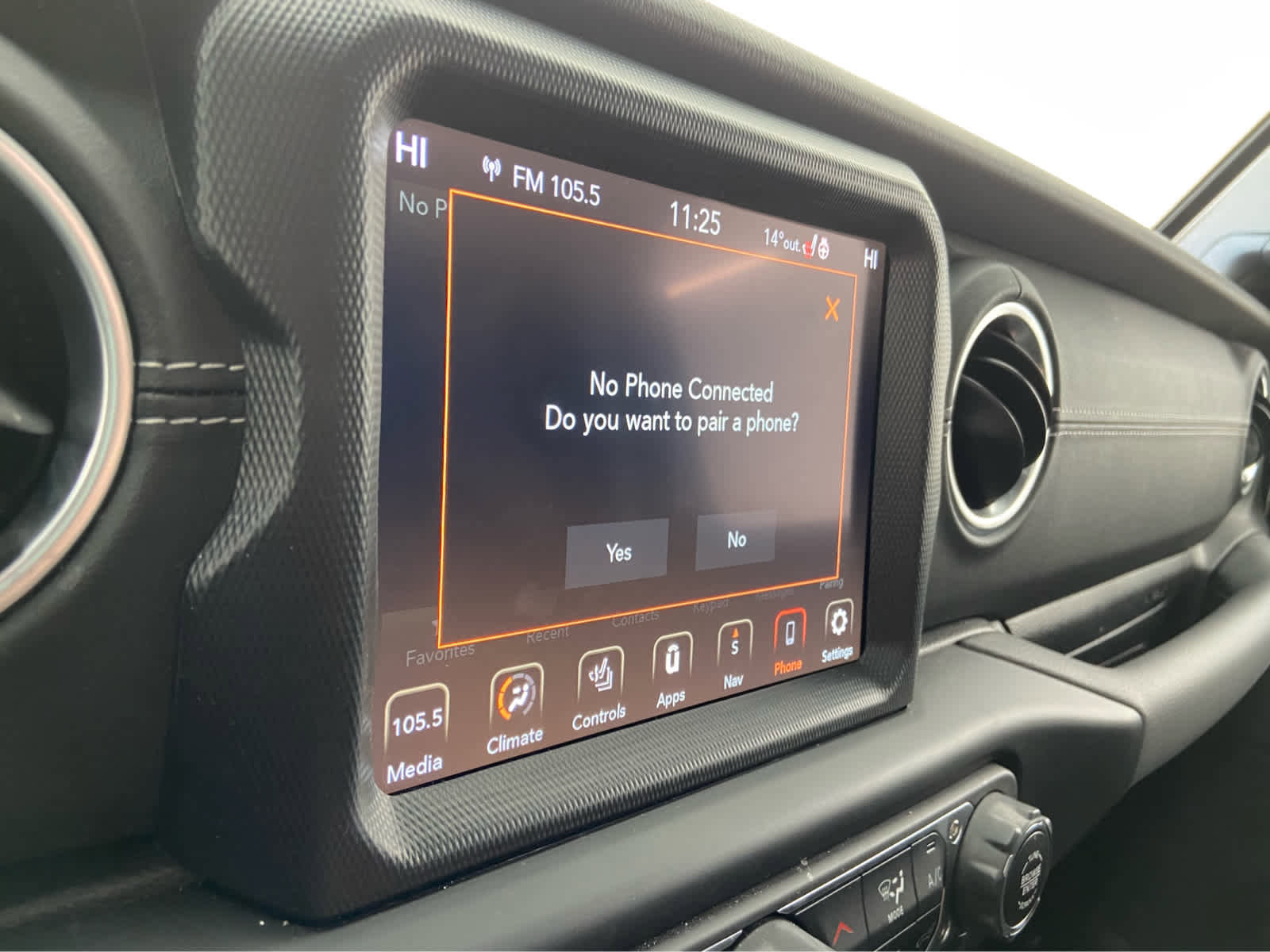 Used 2023 Jeep Wrangler Sahara w/ Cold Weather Group image 29