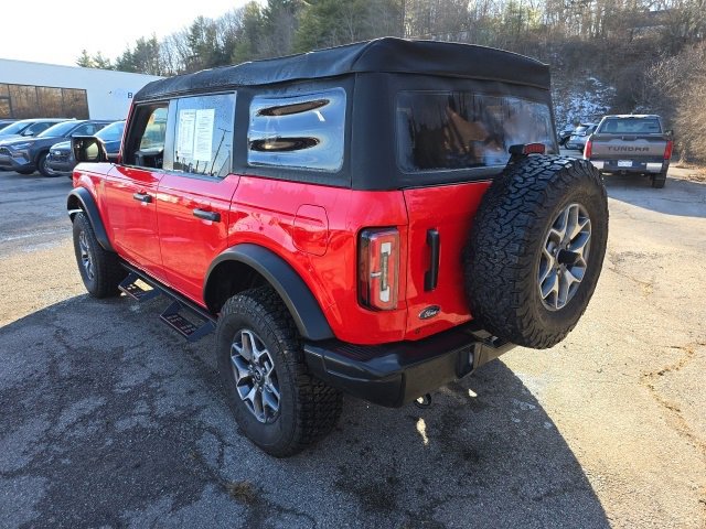 Used 2023 Ford Bronco Badlands image 3