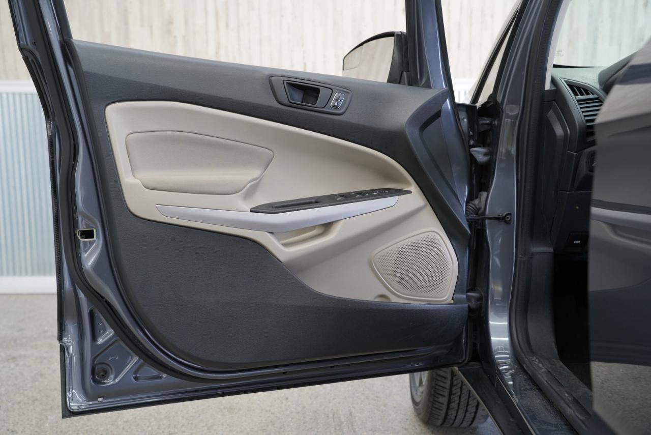 Used 2021 Ford EcoSport S image 28