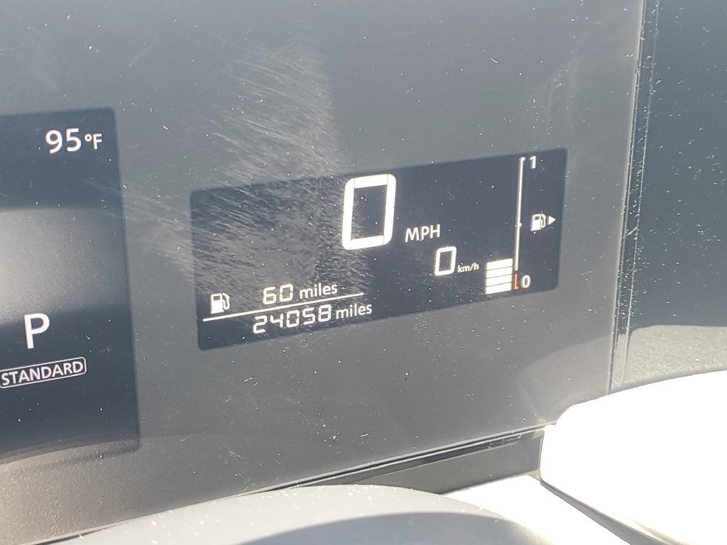 Certified 2025 Nissan Kicks SV FWD image 28
