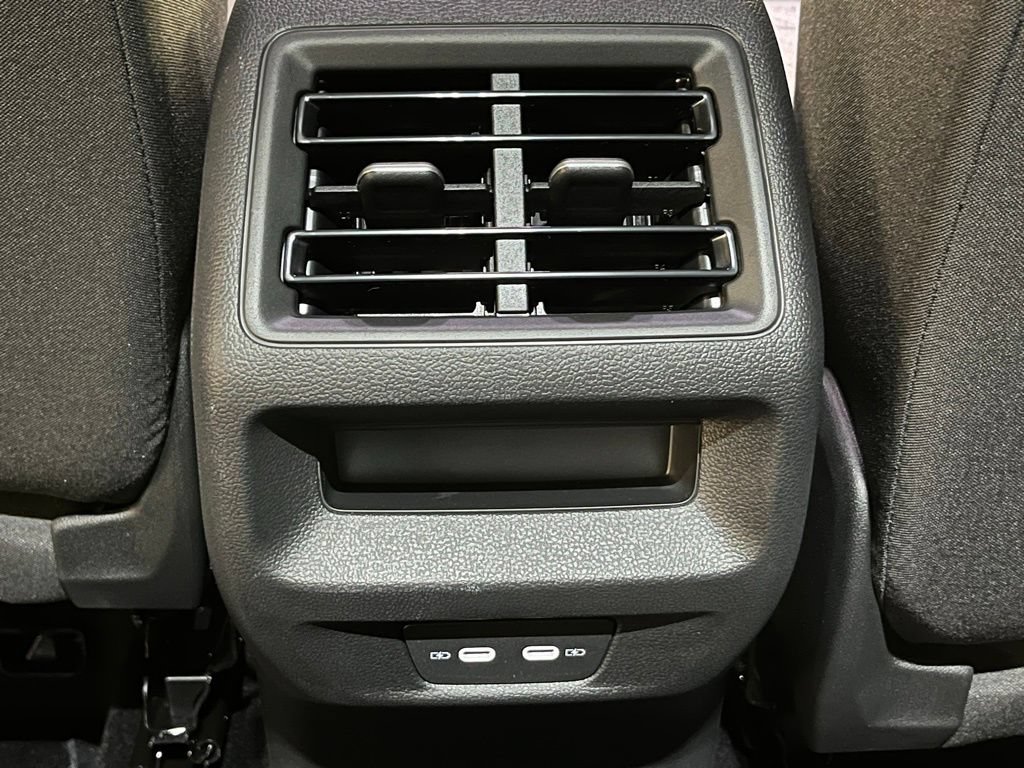 New 2026 Volkswagen Tiguan S AWD/4WD image 24