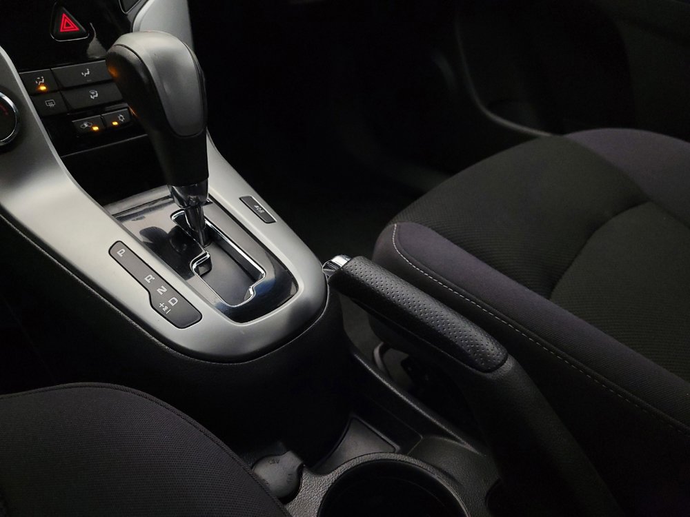 Used 2014 Chevrolet Cruze LT image 26