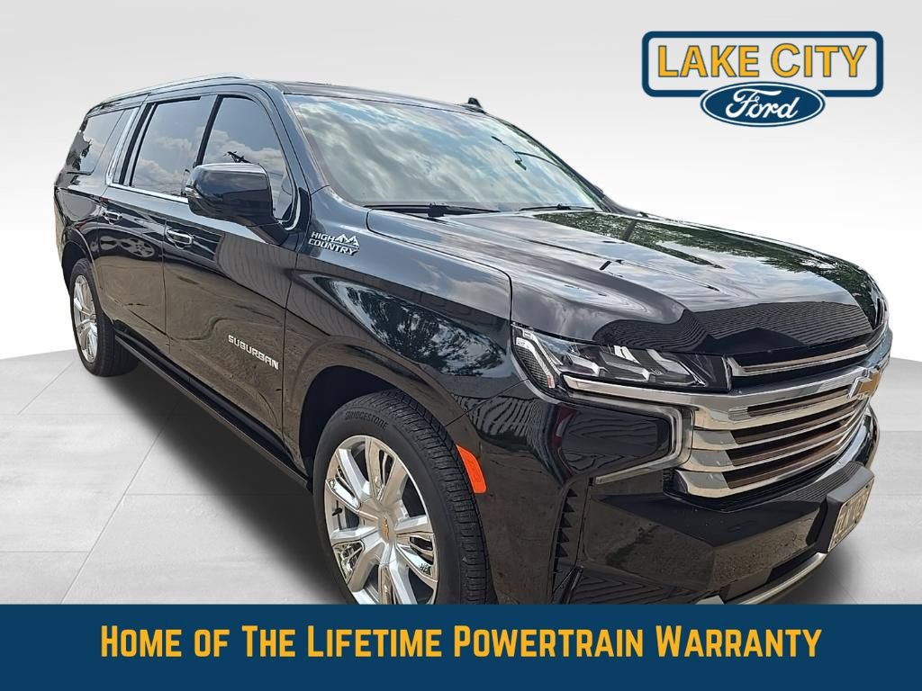 Used 2024 Chevrolet Suburban High Country AWD/4WD image 2