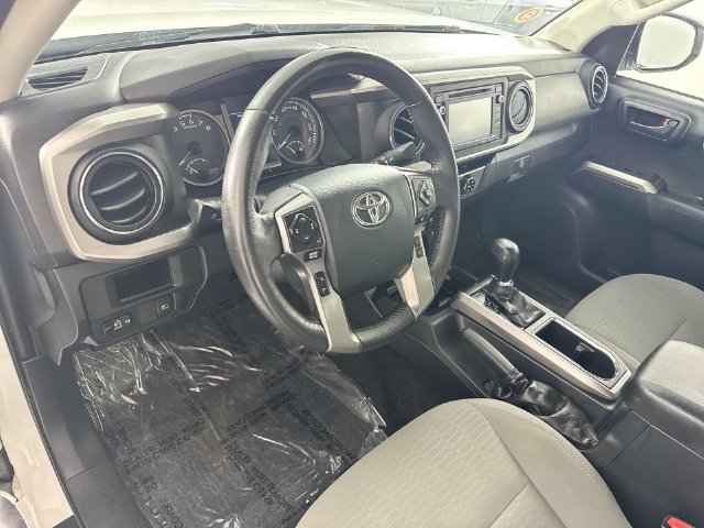 Used 2018 Toyota Tacoma SR5 w/ Exterior Package AWD/4WD image 22