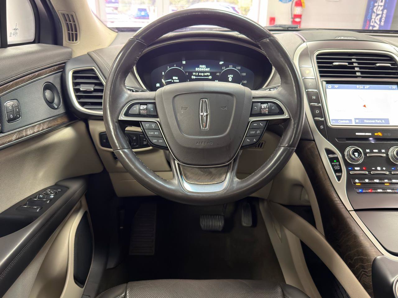 Used 2019 Lincoln Nautilus Reserve AWD/4WD image 27