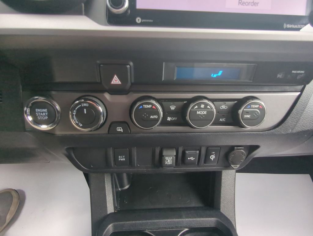 Used 2023 Toyota Tacoma TRD Sport w/ Black Out Package (TMS) AWD/4WD image 19