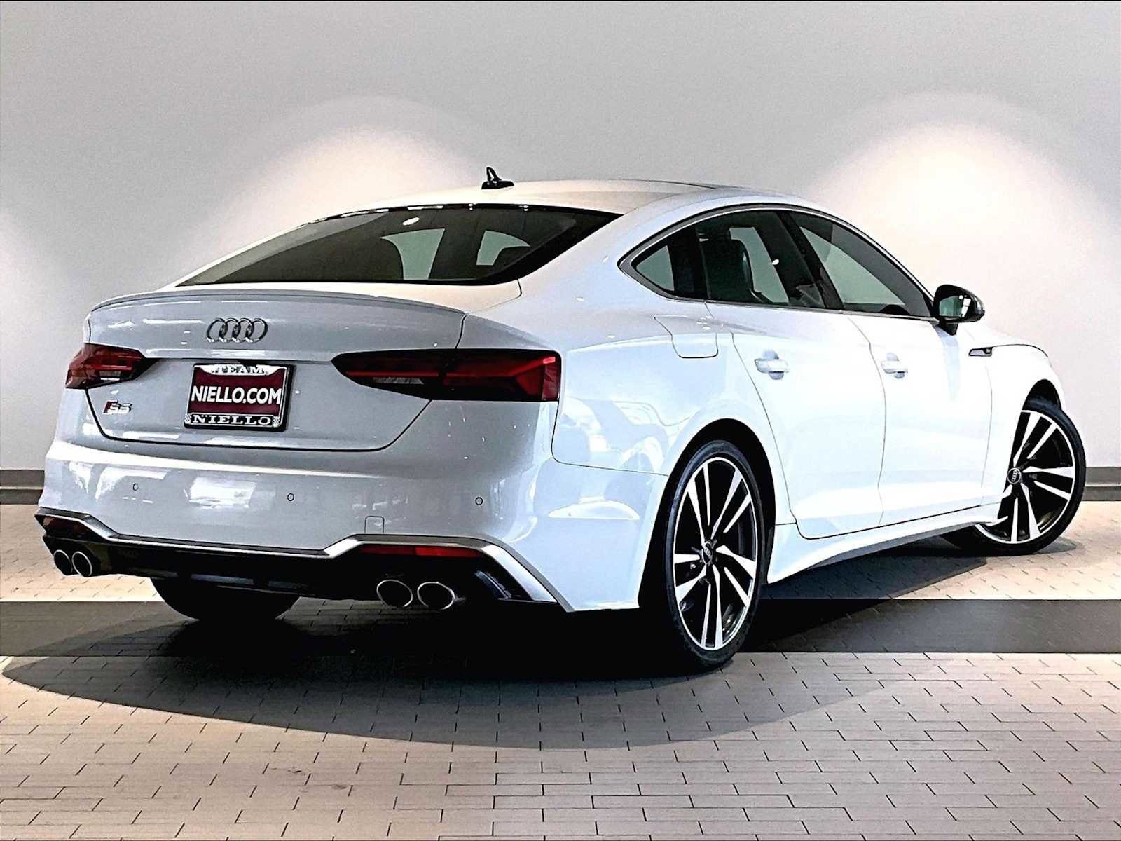 Used 2023 Audi S5 Premium Plus image 10