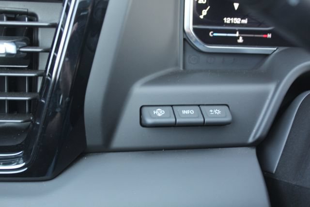 Used 2025 GMC Sierra 2500 AT4 w/ AT4 Premium Plus Package AWD/4WD image 29